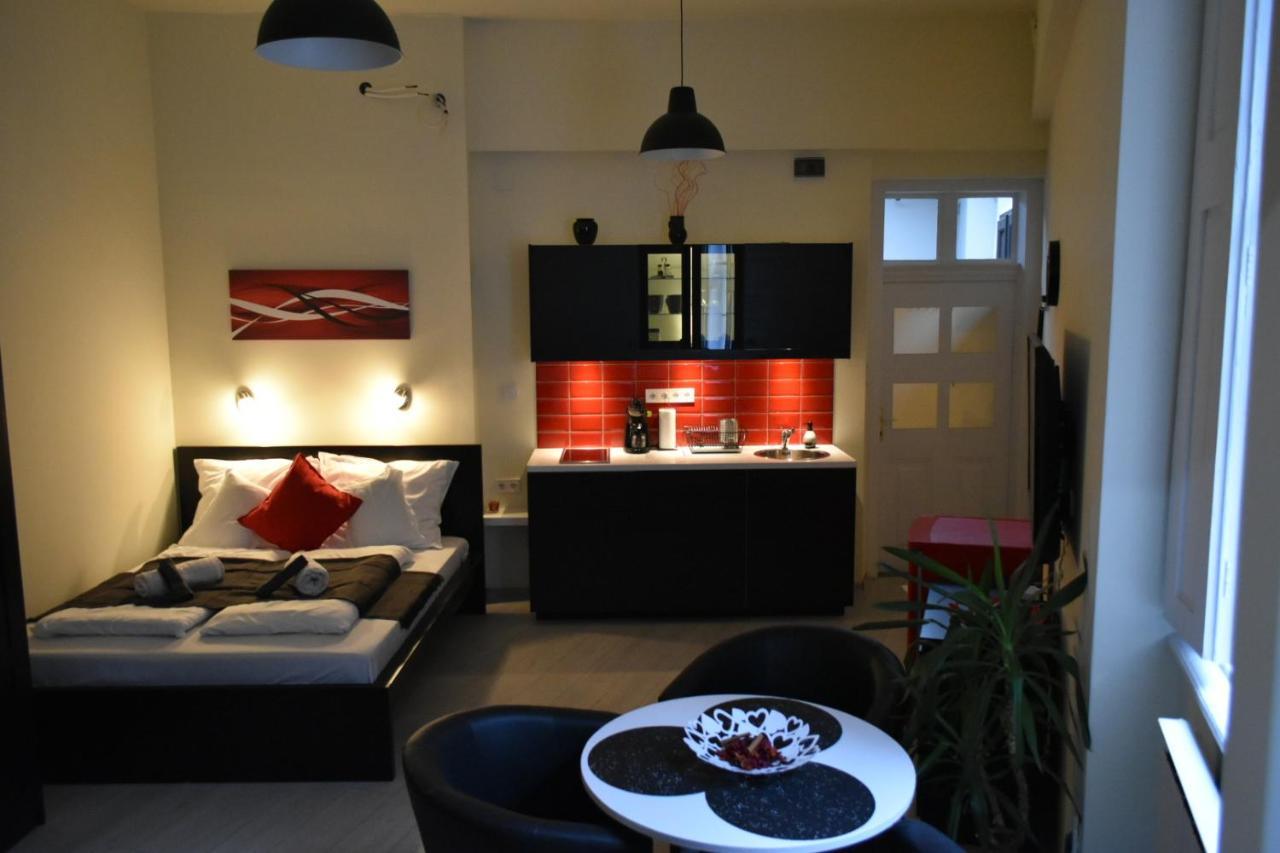 Foter Apartmanhaz Szentendre Luaran gambar