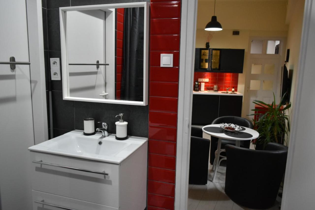 Foter Apartmanhaz Szentendre Luaran gambar
