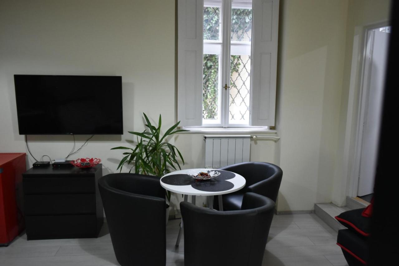 Foter Apartmanhaz Szentendre Luaran gambar