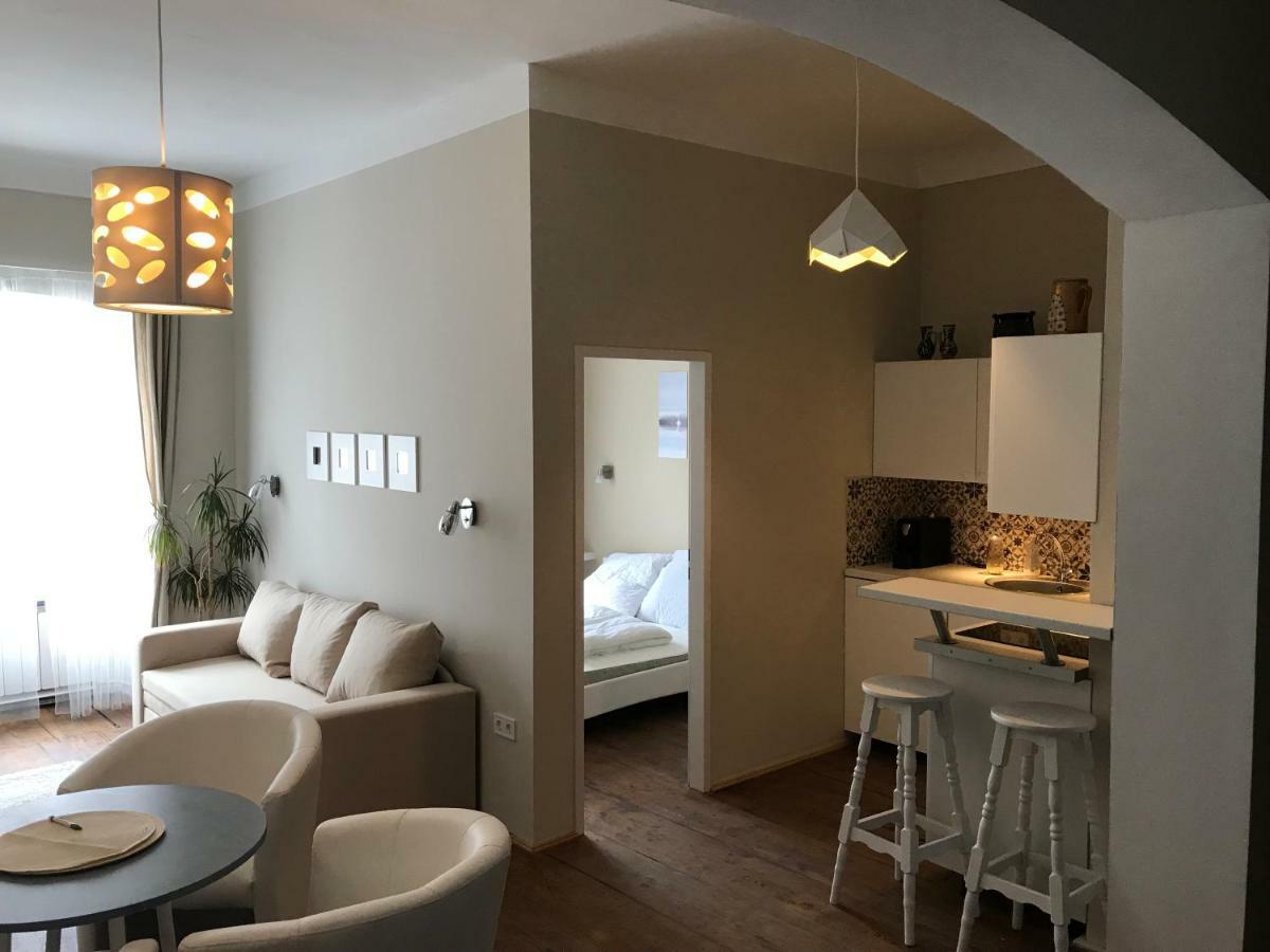 Foter Apartmanhaz Szentendre Luaran gambar
