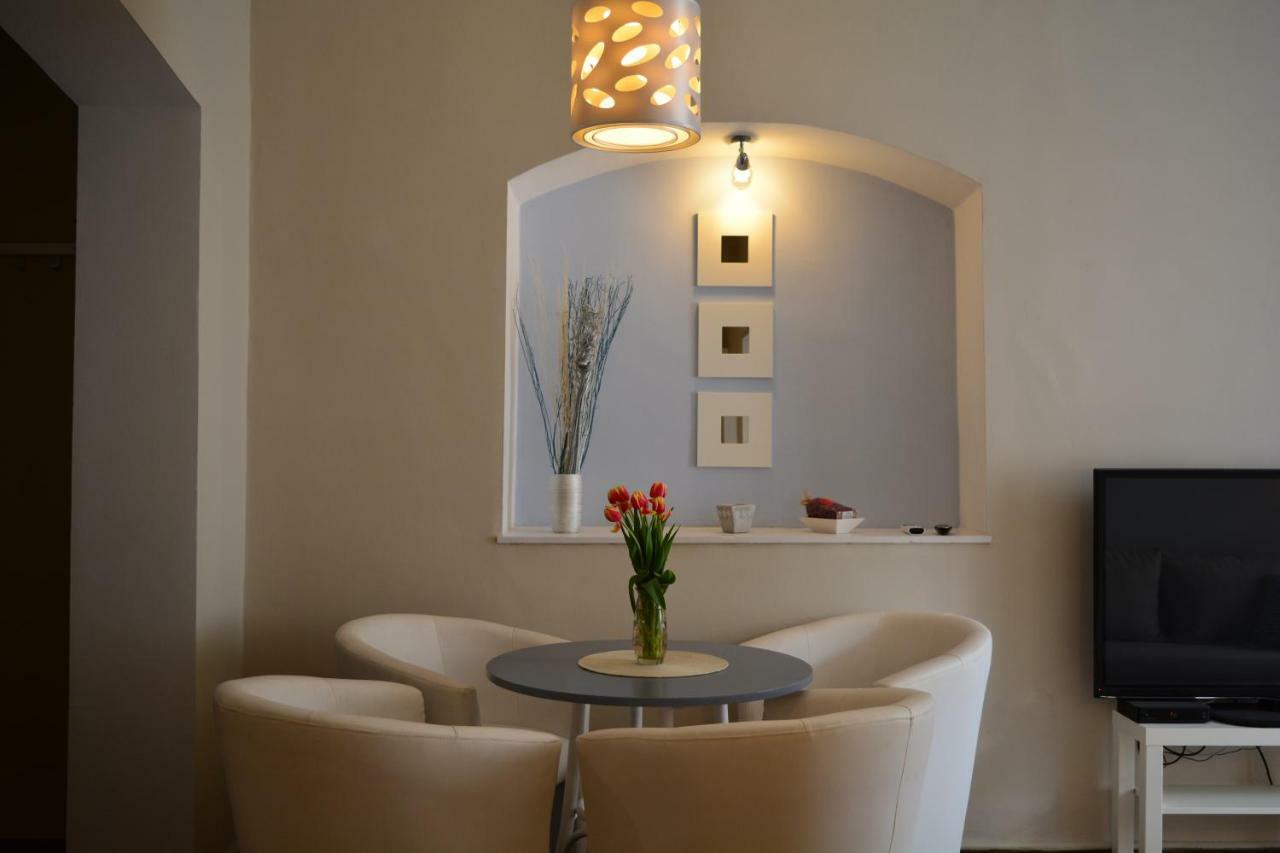Foter Apartmanhaz Szentendre Luaran gambar