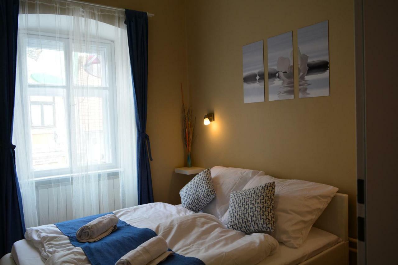Foter Apartmanhaz Szentendre Luaran gambar