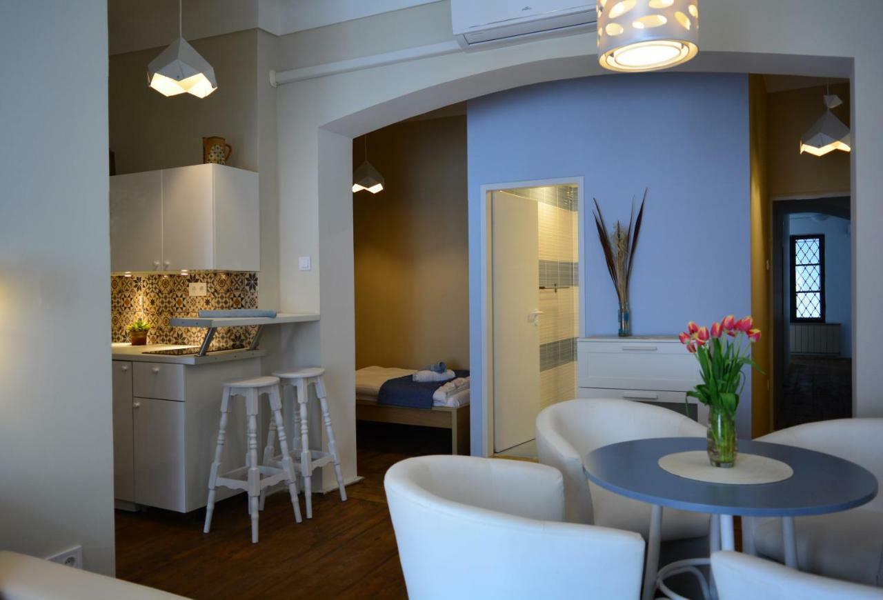Foter Apartmanhaz Szentendre Luaran gambar