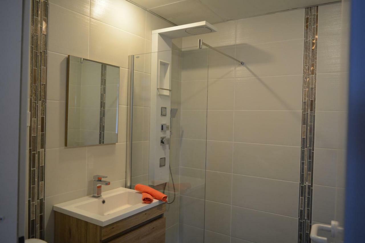 Foter Apartmanhaz Szentendre Luaran gambar