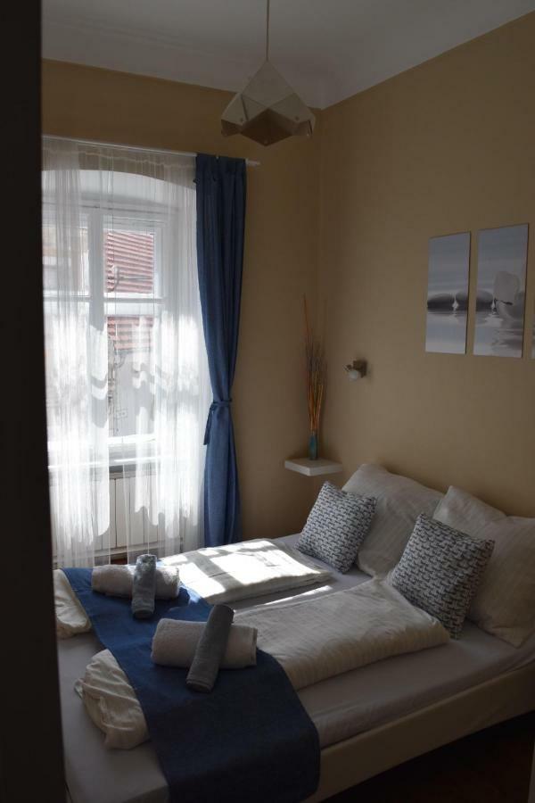 Foter Apartmanhaz Szentendre Luaran gambar